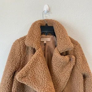Sherpa Teddy Coat Size XS thumbnail 2