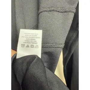 SPANX Full Zip Athletic Contour Jacket in Black Sz. L thumbnail 5