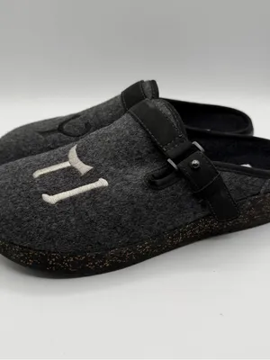 Earth Dream Aymii Wool Felt Clogs Women 8 Black Embroidered Buckle Mules thumbnail 4