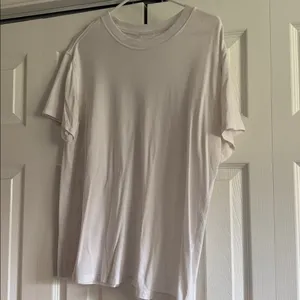 Lululemon classic white athletic top Crew Neck T-Shirt thumbnail 2