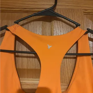 Old Navy Bright Orange Women's Active Tank Top thumbnail 3