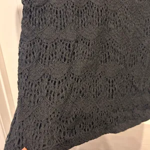 Verve‎ Ami Womens Black Lace Front Short Sleeve Blouse XL Whimsygoth Minimalist thumbnail 3