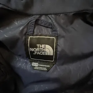 The North Face Goose Down Jacket XS Navy Puffer 600 Fill Hooded Coat Outdoors thumbnail 3