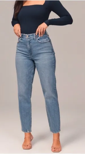 Abercrombie jeans  thumbnail 1