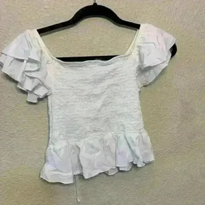 White Revamped top sz M cropped smocked puff sleeve tie front pirate Halloween thumbnail 6