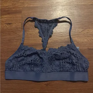 Aerie bralette thumbnail 1