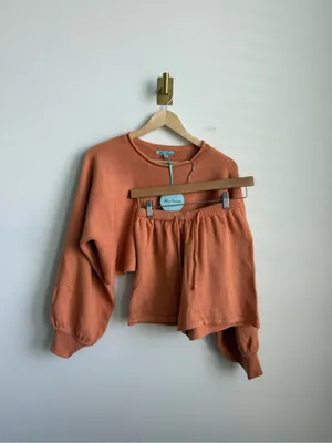 Mint Vanilla Knit Sweater Shorts Matching Set Orange Cropped Lounge Small NWT thumbnail 2
