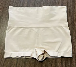 Spanx Medium Everyday Shaping Boyshort thumbnail 1