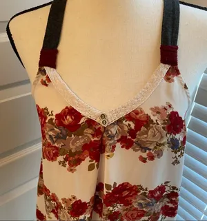 Rewind|| Grey/burgundy/white floral tank thumbnail 2