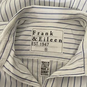 FRANK & EILEEN Crinkle Barry Buttondown Top Blouse‎ White Blue Dotted Small thumbnail 9