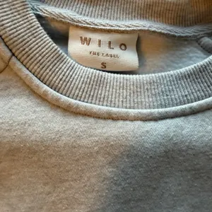 Wellness Club Gray Crewneck Sweater for Women thumbnail 3