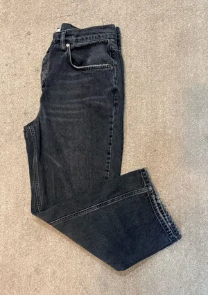 We The Free Black Vintage Wash Button Fly Striaght Leg Ankle Jeans Size 31 thumbnail 1