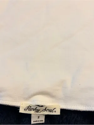 Funky Soul White Knit Top thumbnail 4