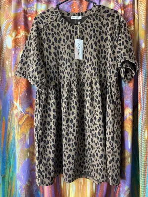 Leopard Print Short Sleeve Mini Dress ✨ thumbnail 1