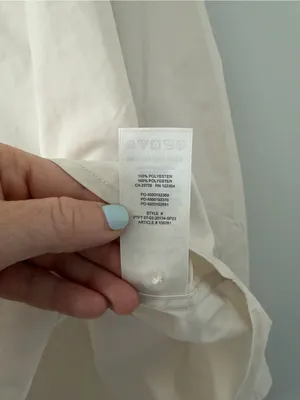 Aritzia Wilfred Free The Relaxed Shirt Button Down Birch NWT Small thumbnail 4