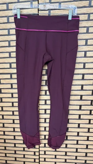 Lululemon Burgundy Leggings‎ Size 6 thumbnail 1