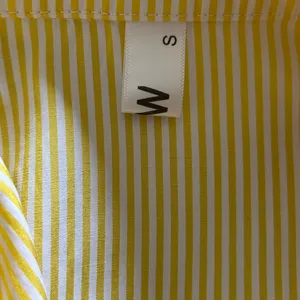 ASEW Yellow Striped Button-Up Cotton blend Shirt Sz S thumbnail 3