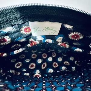Vera Bradley Floral Patterned Quilted Purse with Libby Night Owl Motif 6” x 11” thumbnail 7