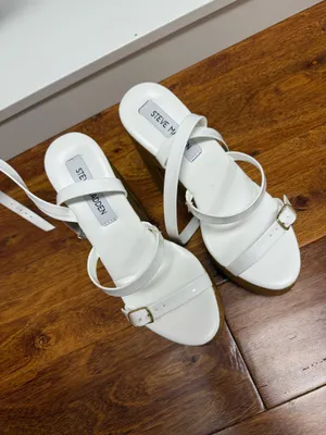 Steve Madden platform heels  thumbnail 2