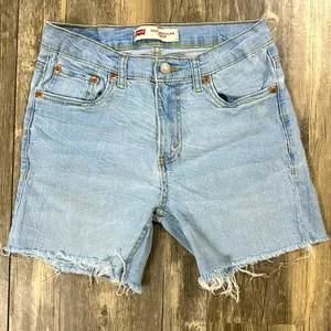 LEVIS Jean SHORTS thumbnail 1