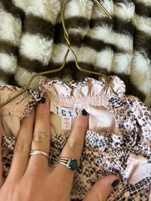 Pink snake print dress thumbnail 4