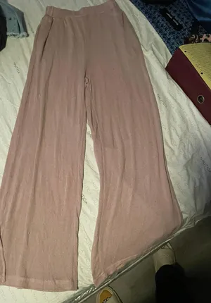 Women Size Medium Sweater Pants Pink thumbnail 1