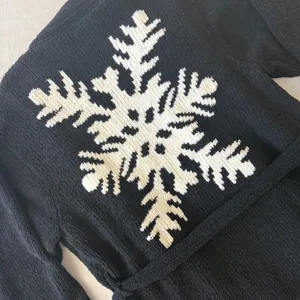 Victorias Secret Snowflake Robe Black White Knit Plush Belted‎ XS/S 167807-201 thumbnail 3