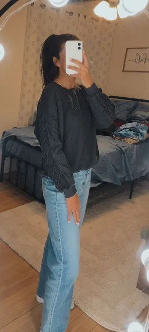Aerie Crewneck Pullover thumbnail 1