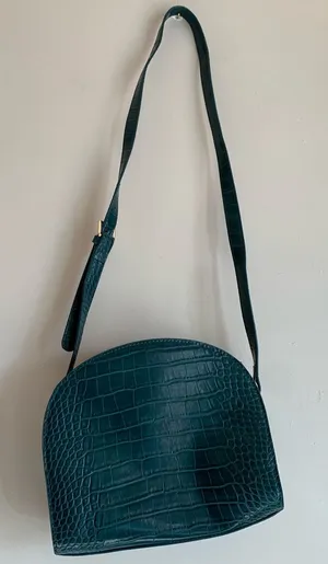 Lione Elegant Green Crocodile-Embossed Shoulder Bag Green Purse Bag Small thumbnail 1
