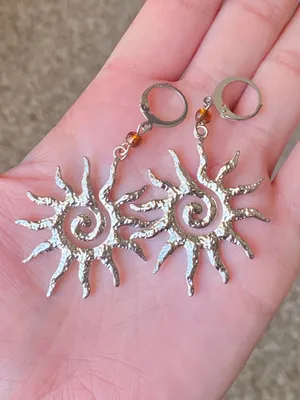 Handmade stainless steel sun boho retro vintage style dangle earrings☀️ thumbnail 3
