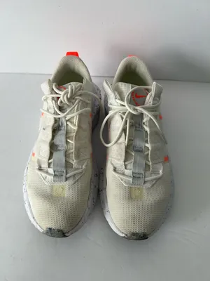 Nike React Sneakers 7.5 Cream Speckled Sole + thumbnail 4