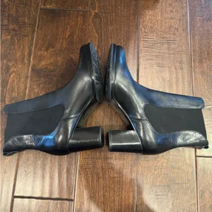 Cole Haan Denise Women's Black Closed‎ Toe Pull On Ankle Heeled Boots Size 6B thumbnail 4