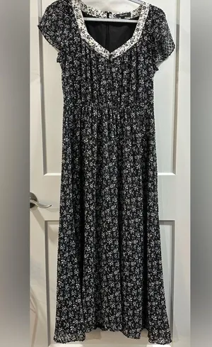 Floral Black and White Dress thumbnail 5