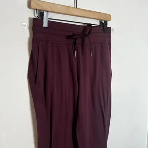 LULULEMON- Ready to Rulu High-Rise Jogger Cassis Sweatpants Athletic Travel Pant thumbnail 3
