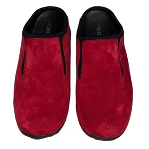 Hush Puppies Women's Red 360 Leather Slip on Shoes(Size 6W) thumbnail 2