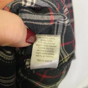 Pendleton | Black Plaid Button Up Top‎ Medium thumbnail 5