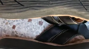 Clarks Artisan Black Leather Flower Sandal Sz 8.5 thumbnail 7