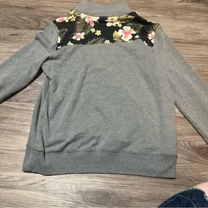 PINK Victoria’s Secret Grey Floral Pull Over Sweater; Medium thumbnail 10