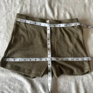 NEW Amable Women's Olive Green Set Medium thumbnail 7