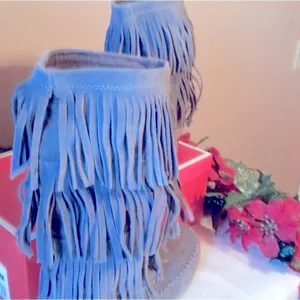 LAUREN Conrad Fringe Fashion Gray Boots thumbnail 5