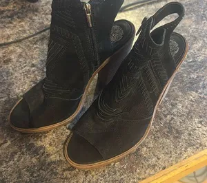 Vince Camino heals size 9 thumbnail 1