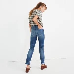 Madewell, size‎ 26, Slim Straight Jeans: Distressed Button-Front Edition thumbnail 3