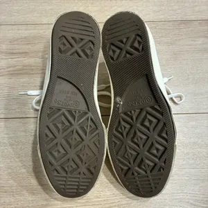 Converse x Comme Des Garcons PLAY Cream Low Top Sneakers Size 5 Men’s/Women’s 7 thumbnail 13