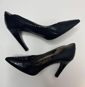 'Sadi' Black Snakeskin Prints Pumps Size 7M thumbnail 5