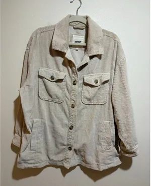 Aerie Size L Corduroy Shacket Shirt Jacket Cream Button Down Front thumbnail 1