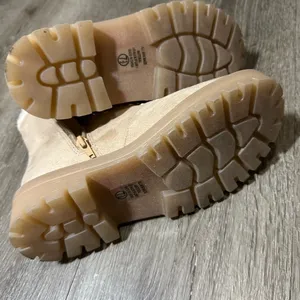 Soda Beige Lace-Up Winter Boots thumbnail 5