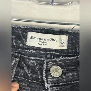 Abercrombie Black High‎ Rise Dad Straight Leg Jeans Sz 24 thumbnail 5