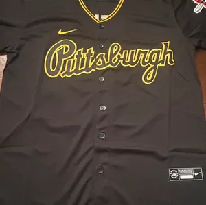 Pittsburgh Pirates Paul Skenes Jersey thumbnail 1