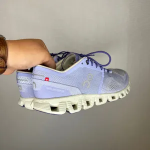 On Running Cloud X Lavender Ice Purple Lightweight Athletic Sneakers Shoe Size 8 thumbnail 3