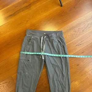 Figs Zamora Jogger scrub‎ pants size M thumbnail 9